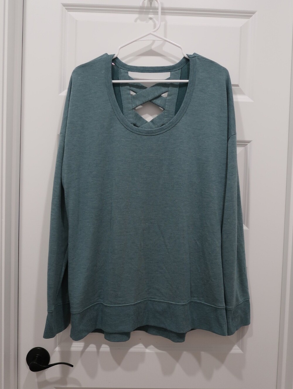 Balance Collection Teal Georgia Sweatshirt With Crisscross Latice Back Size XXL